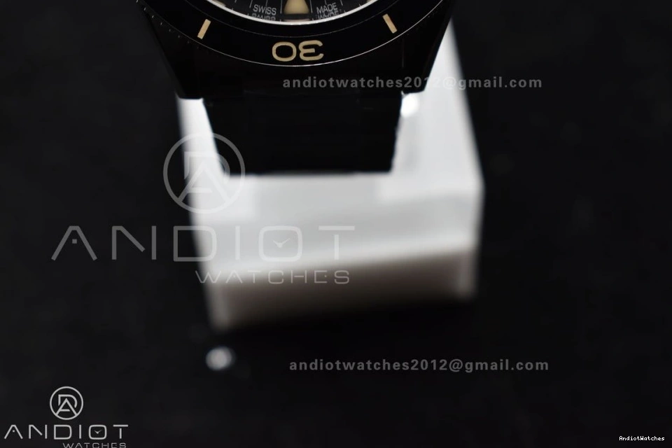 300 on 1060 Tailored A8912 Dial Heritage SS Seamaster Clone VSF Black Super Best 1:1 Edition Bracelet 0503